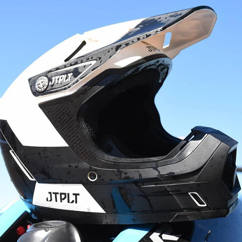 Jetpilot Vault Wassersporthelm schwarz/weiß 6