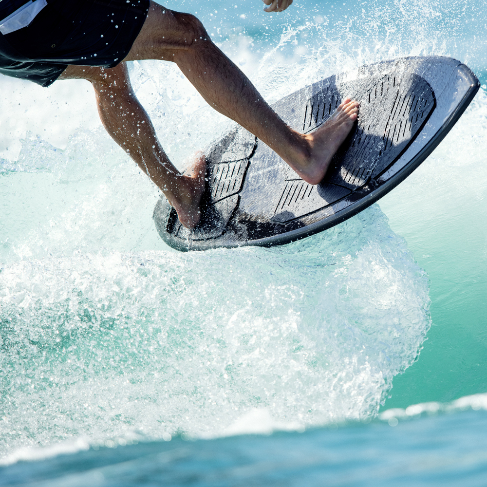 Ronix Skimmer Carbon Air Core 4.9 Wakesurfer 4