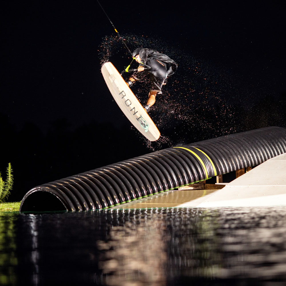 Ronix Diplomat Wakeboard-Set 148 cm mit Diplomat Bindungen 6