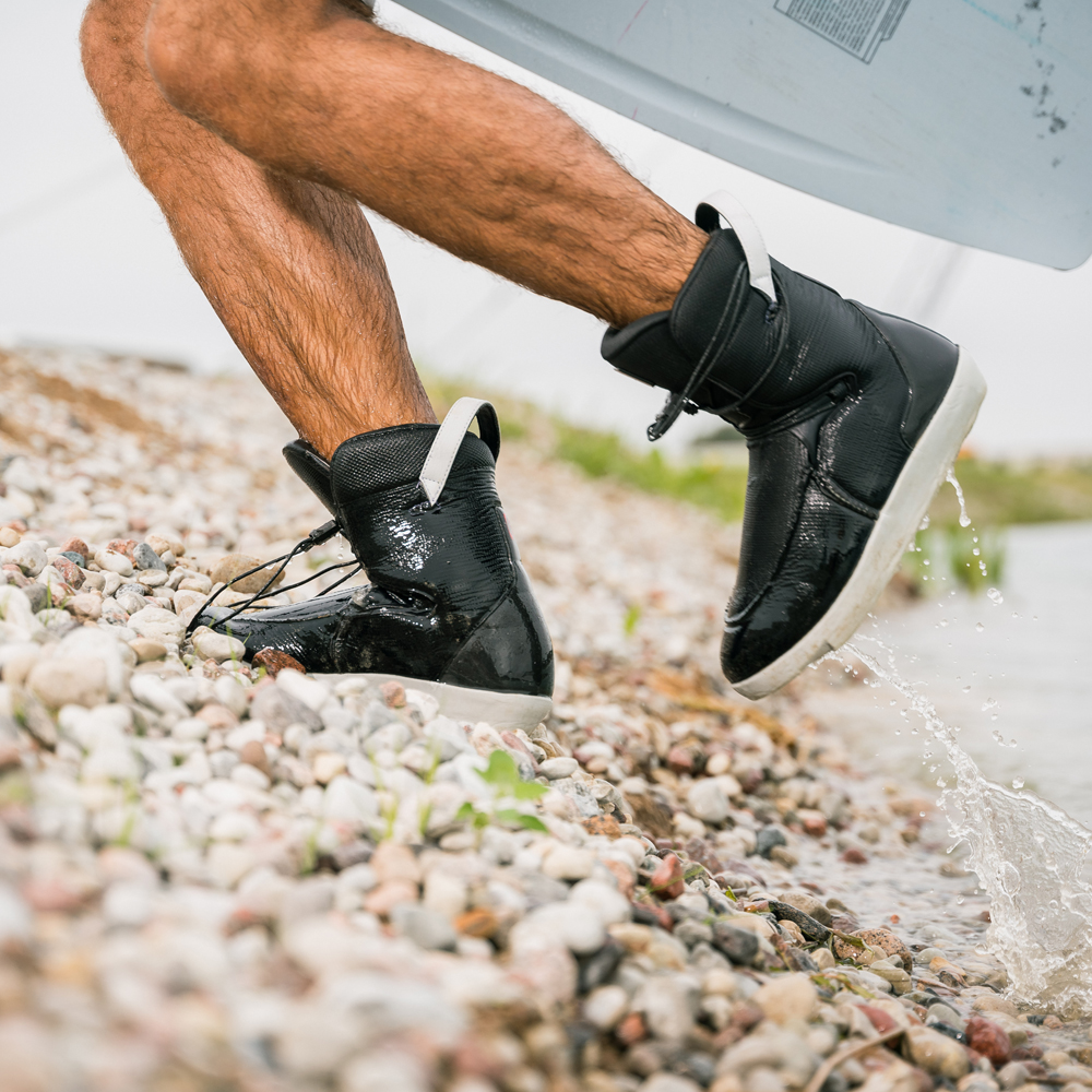 Ronix Atmos EXP Wakeboard-Bindungen mit Walk-Liner 3