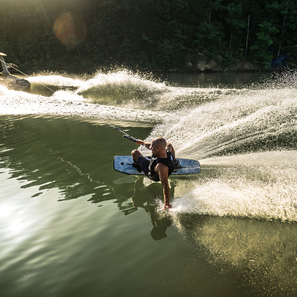 Hyperlite Murray Wakeboard 150 cm mit Formula Bindungen 14