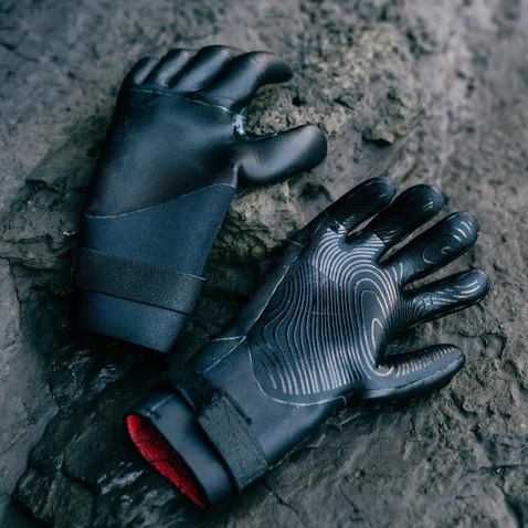 Mystic Supreme Handschuhe 4mm vorgebogen 6