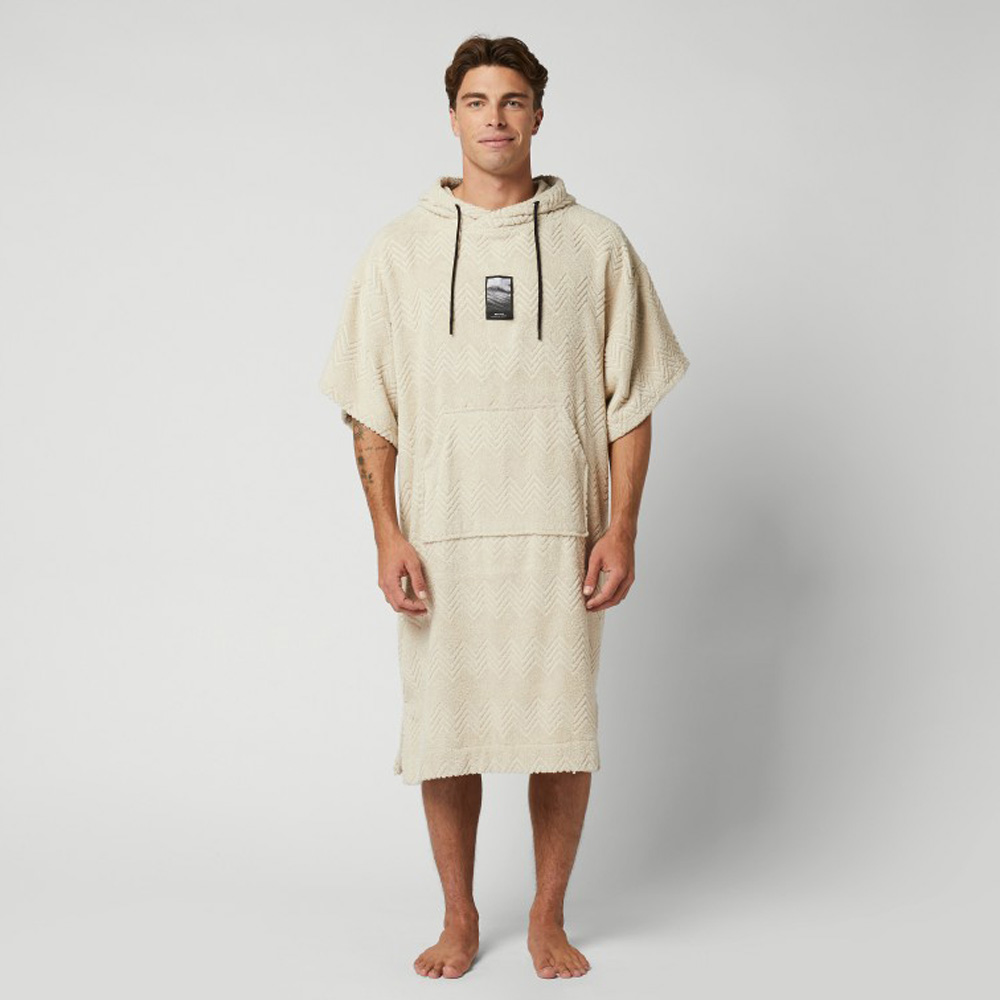 Mystic Jacquard Poncho Offwhite 3