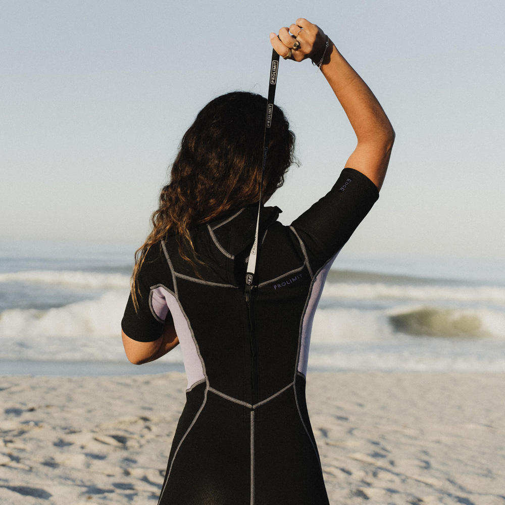 Prolimit Edge Shorty Neoprenanzug 2/2 mm Rückenreißverschluss Damen lila 9