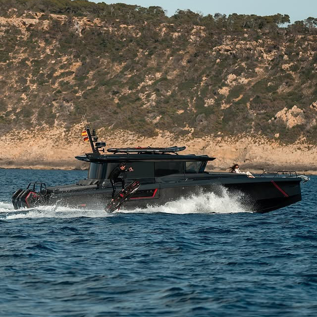 Awake BRABUS Shadow elektrisches Surfbrett 10