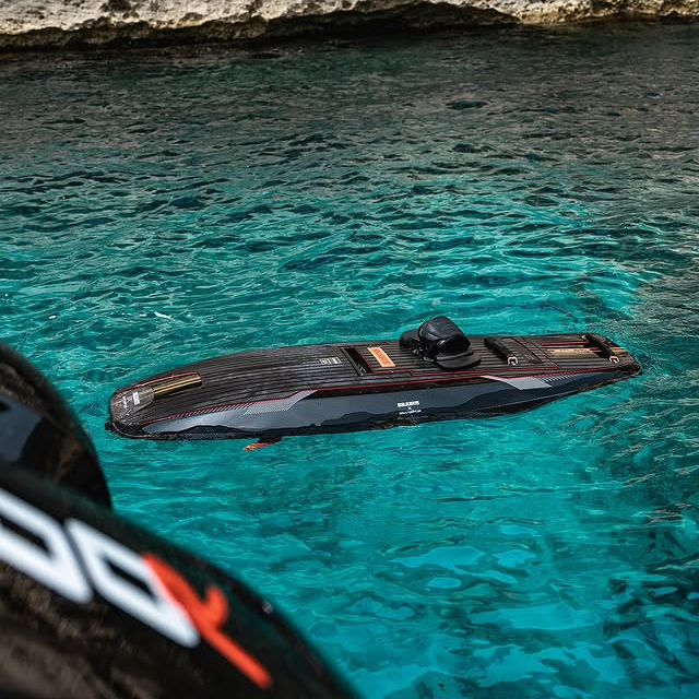 Awake BRABUS Shadow elektrisches Surfbrett 5