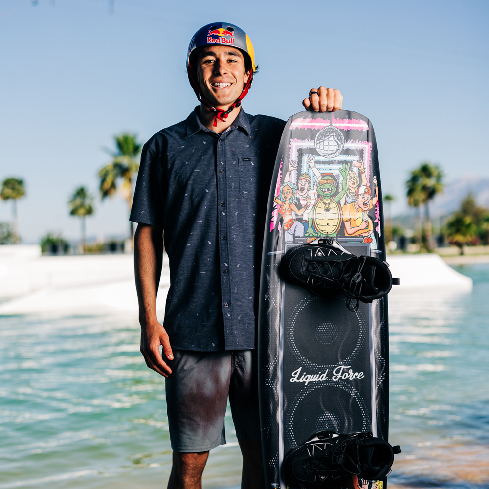 Liquid Force Tao Wakeboardset 145 cm mit Tao 6x Bindungen 15