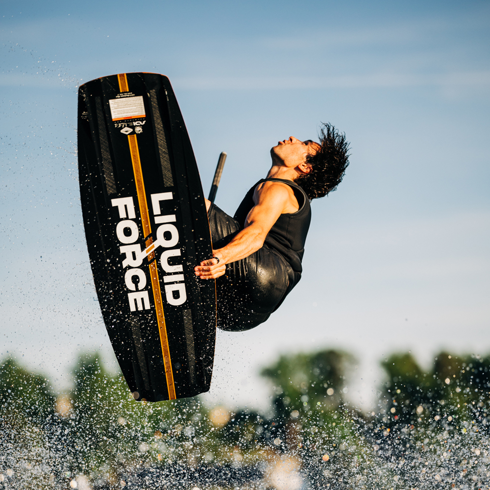 Liquid Force Ethos Wakeboard-Set 137 cm mit Vertex 6x Bindungen 13