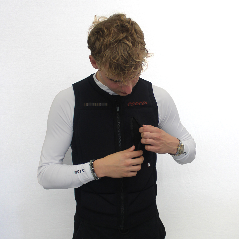 Follow Capiva Aufprallschild Herren Schwarz 7