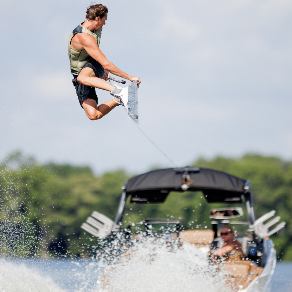 Follow Affiliate Impact Shield Herren Beige 11