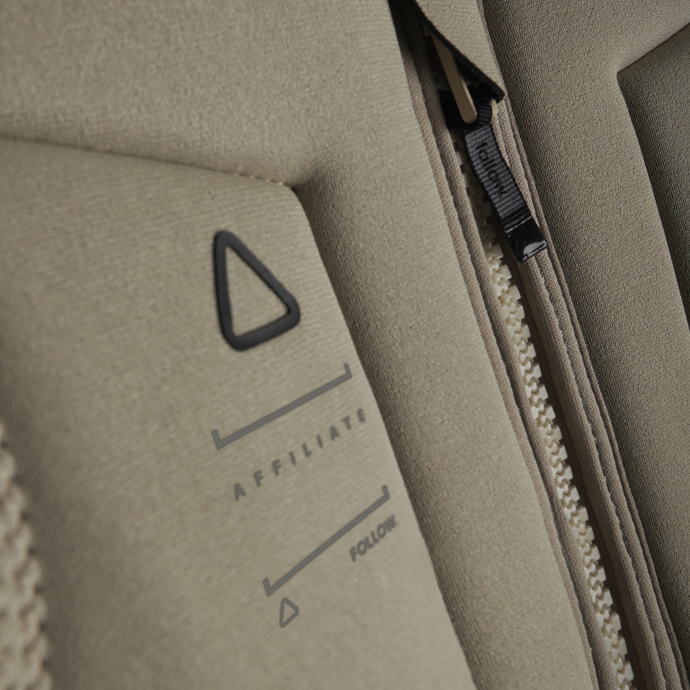 Follow Affiliate Impact Shield Herren Beige 7