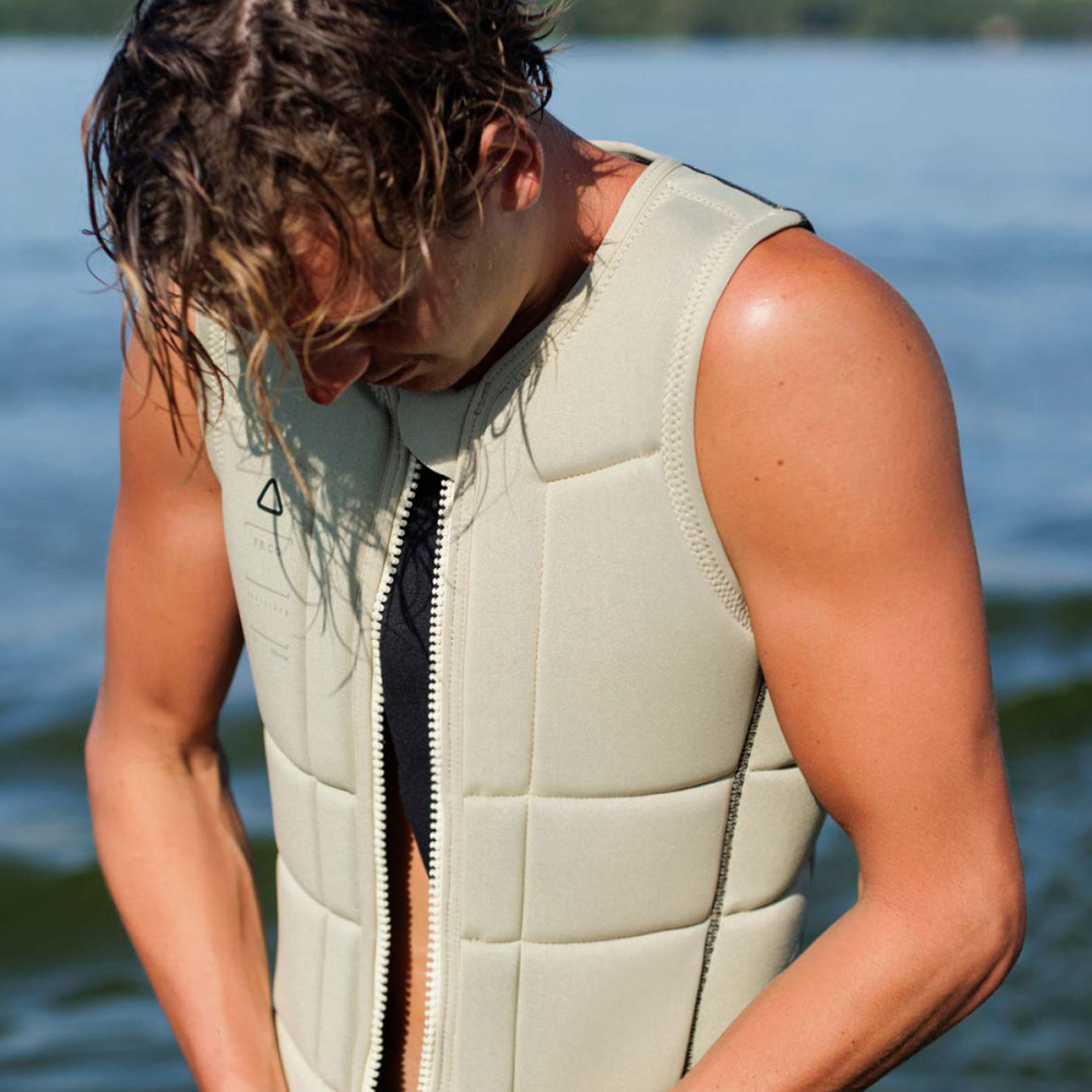 Follow Affiliate Impact Shield Herren Beige 8