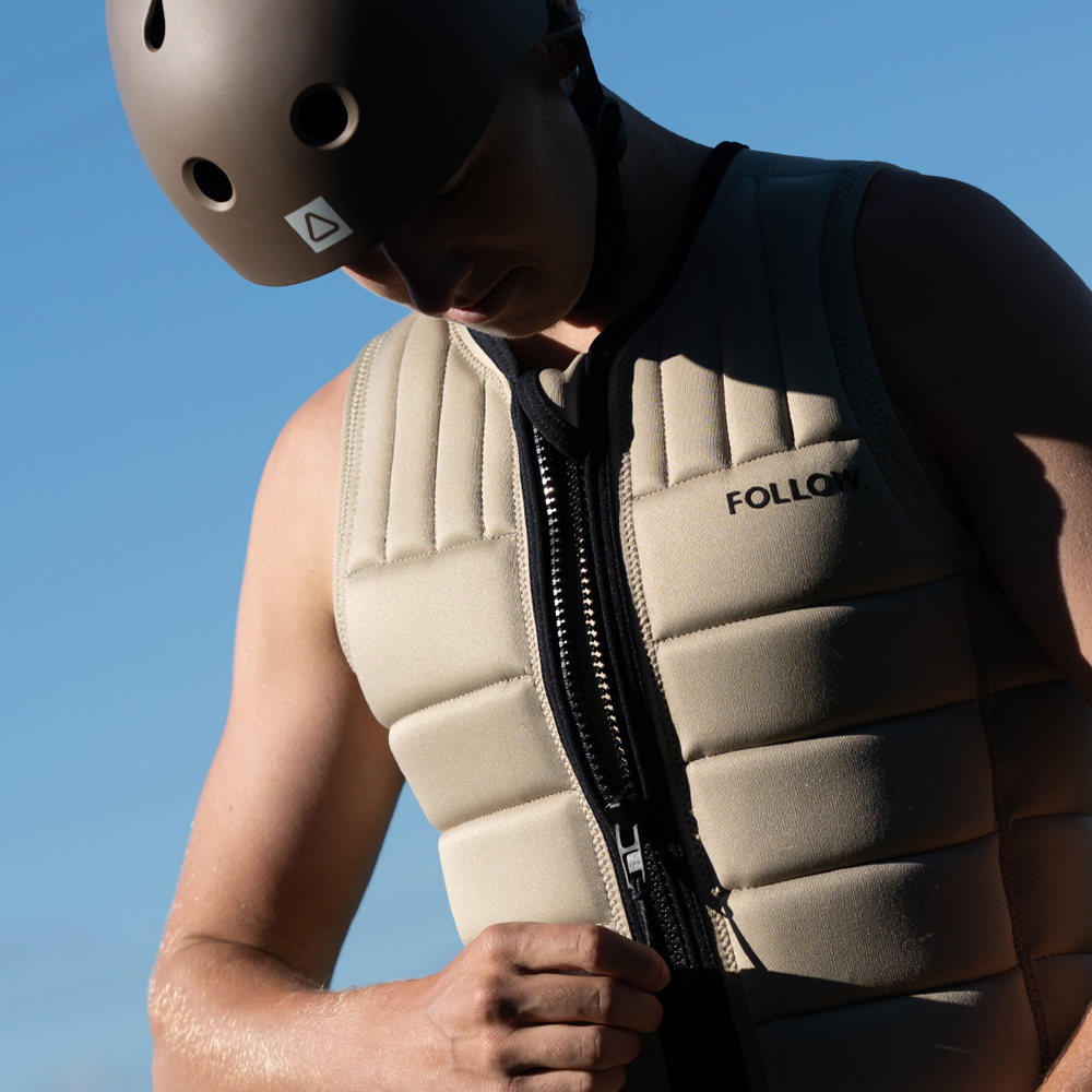 Follow Total Impact-Schild Herren Sand 11