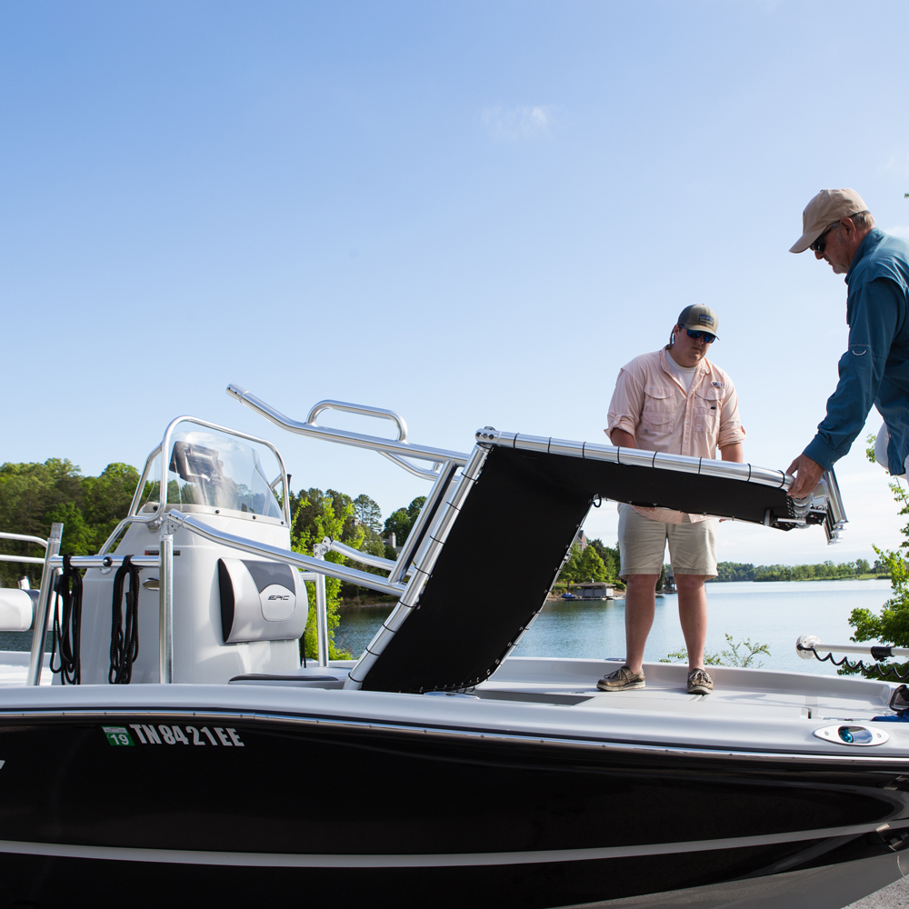 Fishmaster Original T-Top poliert mit schwarzem Segeltuch 15