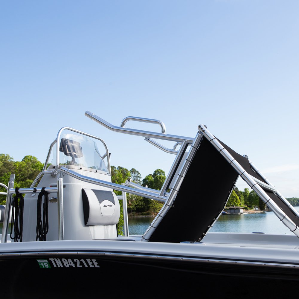 Fishmaster Original T-Top poliert mit schwarzem Segeltuch 17