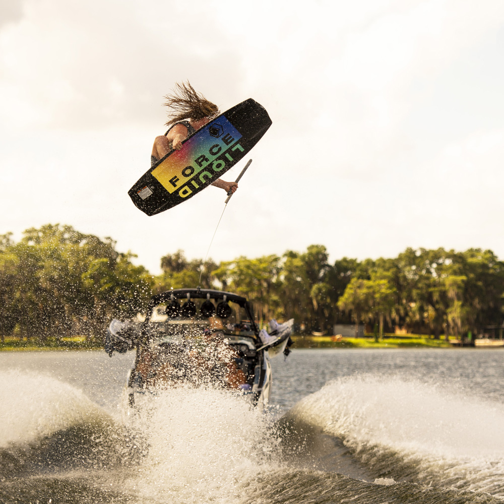 Liquid Force TRIP 144cm Wakeboard 4