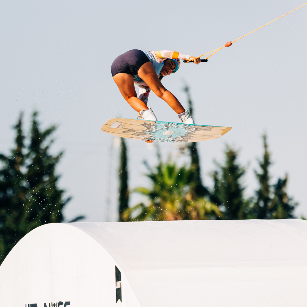 Liquid Force Holiday Wakeboard 134 cm 8
