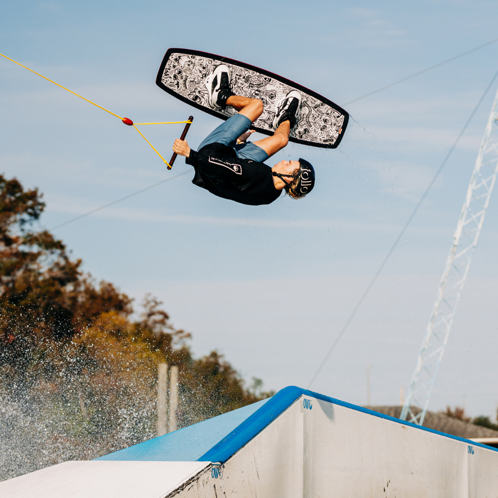 Liquid Force Apex Wakeboard 134 cm 12