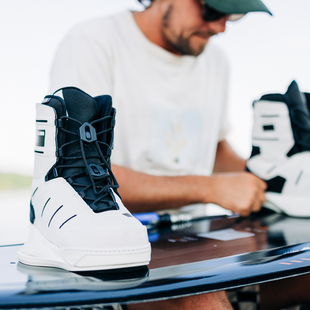 Liquid Force Aero 6X Wakeboard-Bindungen weiß 9