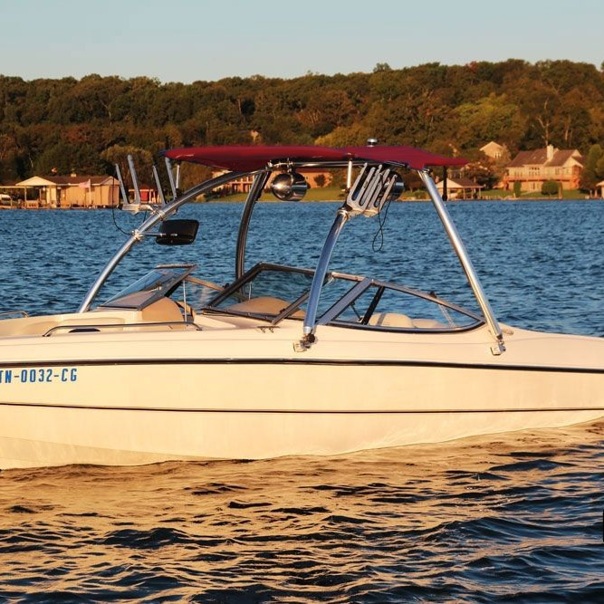 Monster MT1 über dem top bimini rot 3